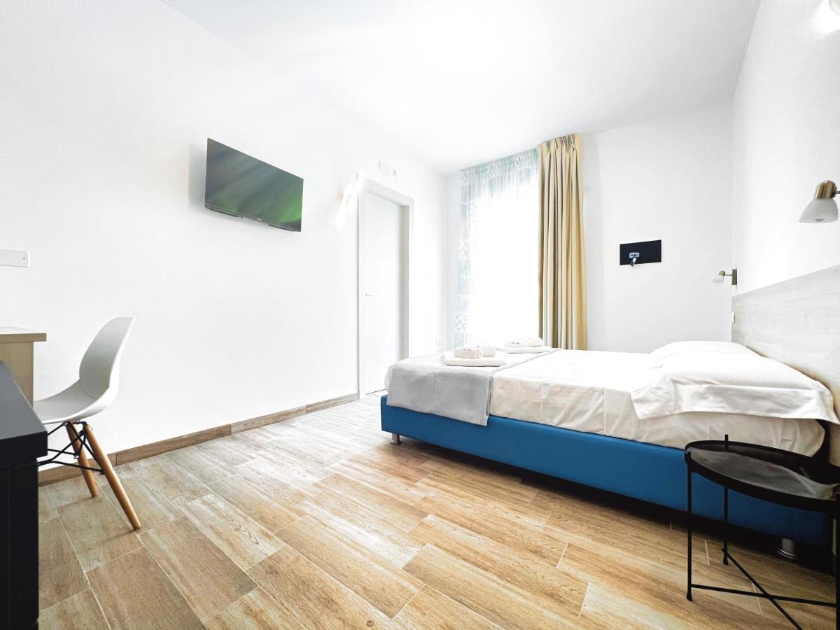 לינה וארוחת בוקר סנטה דומניקה Perla Blu Tropea מראה חיצוני תמונה