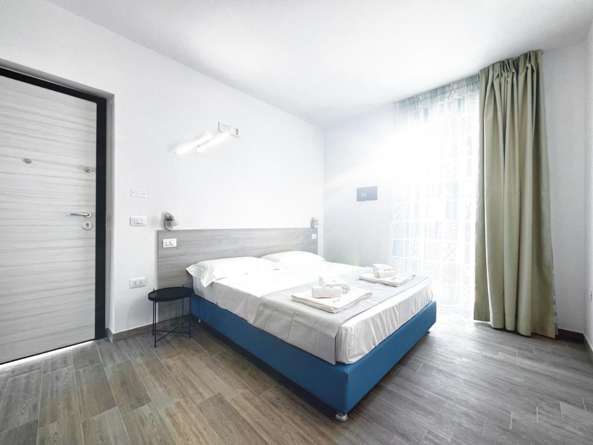 לינה וארוחת בוקר סנטה דומניקה Perla Blu Tropea מראה חיצוני תמונה